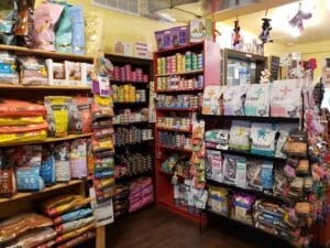 Nourritures pour chiens et chats chez Heidi et cie